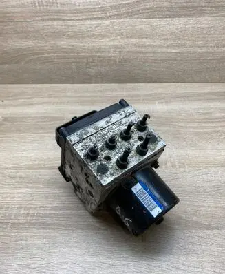 Volkswagen PASSAT B6 ABS Pump 3C0614109AF