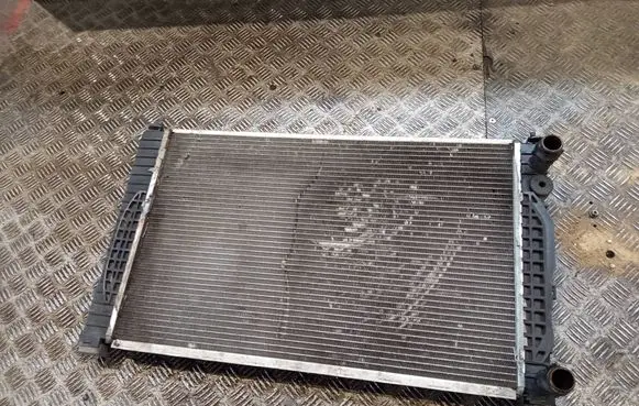 Volkswagen PASSAT B5.5 Coolant radiator