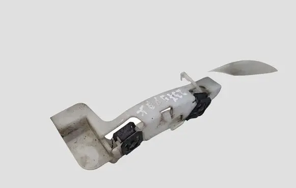 Peugeot 208 I Front bumper mounting bracket 9673270180