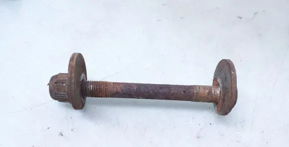 Volkswagen Phaeton Rear suspension camber bolt 