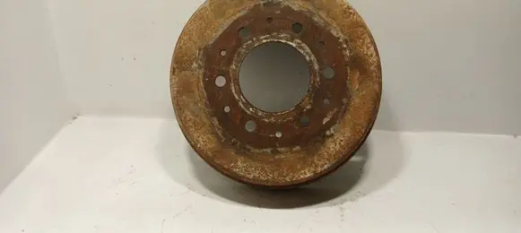 Toyota Land Cruiser (BJ70) Drum brake (rear)