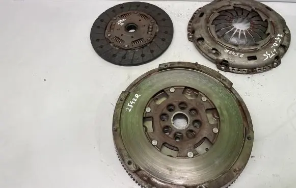 Volkswagen II LT Clutch set kit 324020611