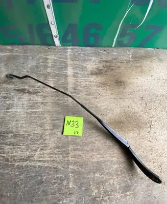 Renault Megane II Front wiper blade arm 8200036912