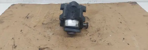 Audi A4 S4 B5 8D Power steering pump 8D0145155Q 7691955185