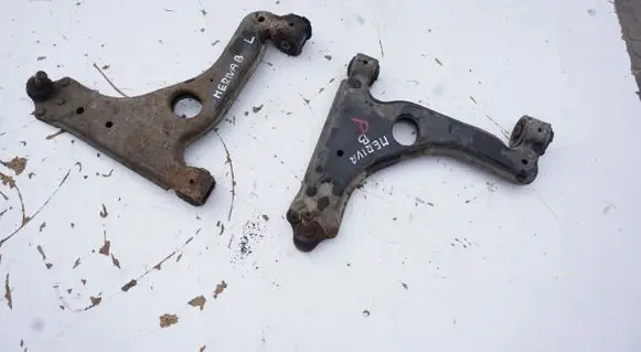 Opel Meriva B Front lower control arm/wishbone