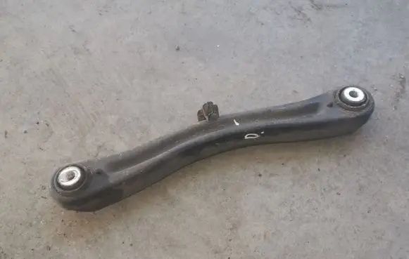 Mercedes-Benz ML W166 Rear control arm A1665401840 A1663520415