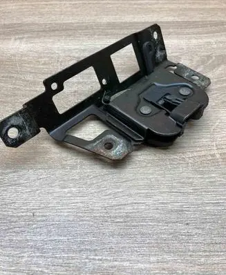 BMW 3 E46 Tailgate/trunk/boot lock/catch/latch 7026192