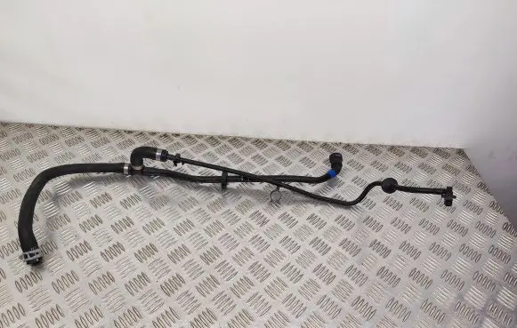 Volvo V60 Engine coolant pipe/hose 31319032 31319803
