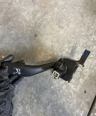 Volkswagen PASSAT B5.5 Indicator stalk 286058BH13