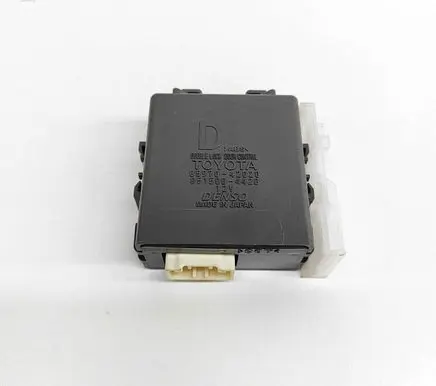 Toyota RAV 4 (XA40) Door central lock control unit/module 0515004420 8597042020