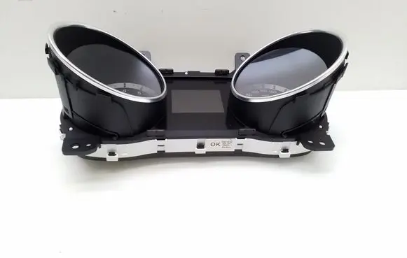 KIA Ceed Speedometer (instrument cluster) 94023J7110