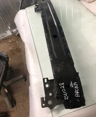 Seat Arona Front bumper cross member 6f0807095a
