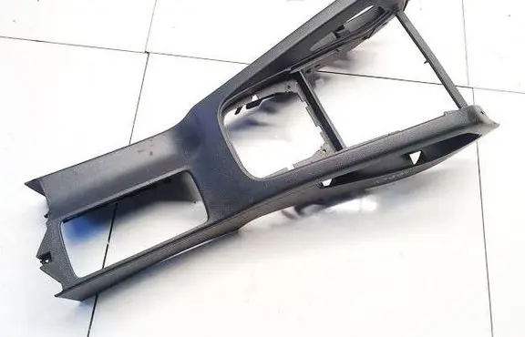 Volkswagen Jetta V Center console 1K5863243