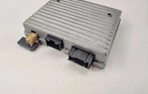 Opel Astra J Bluetooth control unit module 13353284