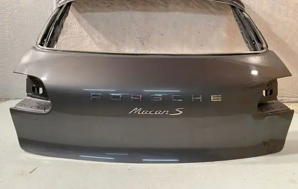 Porsche Macan (95B) Tailgate/trunk/boot lid