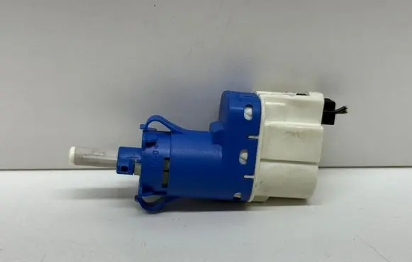 Brake pedal sensor switch