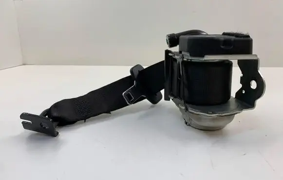BMW X1 F48 F49 Front seatbelt 4188360 42507204