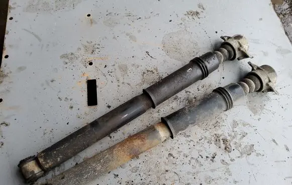 Peugeot 307 Rear shock absorber/damper