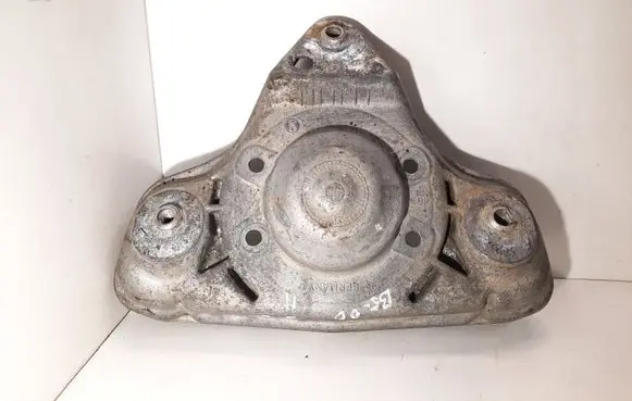 Volkswagen PASSAT B5 Coil spring mount 8D0412383E