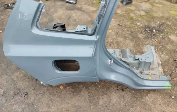 Rear quarter panel