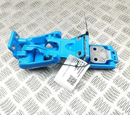 Mercedes-Benz Sprinter W907 W910 Rear door hinge set A9107409600 A9107409000