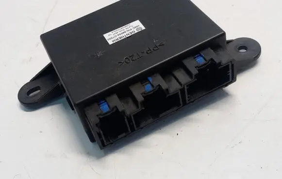 Hyundai Tucson TL Seat control module 88554-D7500