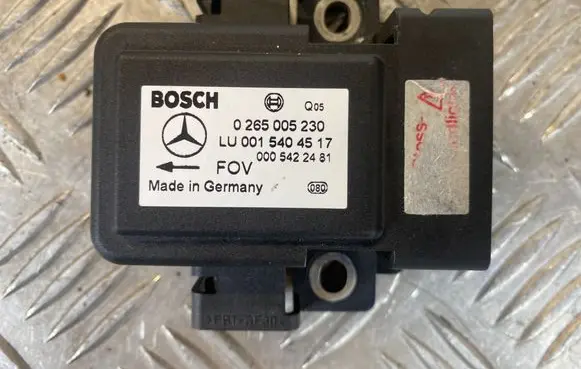 Mercedes-Benz E W210 ESP acceleration yaw rate sensor 0265005230 0005422481