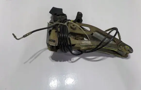 Mercedes-Benz SL R230 Other trunk/boot trim element 2307900371SLR230