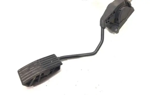 Peugeot 407 Accelerator throttle pedal F00C3E2429