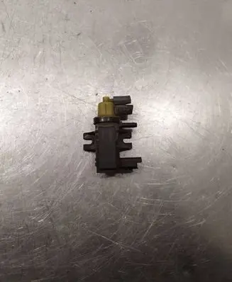 Ford Fiesta Turbo solenoid valve CM5G9F490AA 70401101 15T029