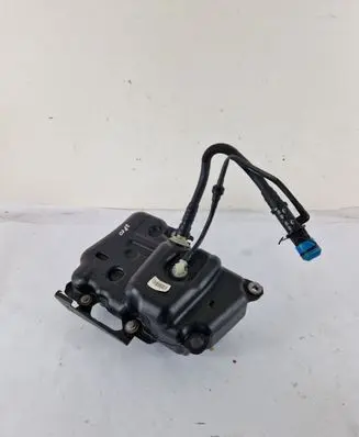 Opel Zafira C AdBlue liquid reservoir 366011455