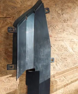 Nissan Leaf I (ZE0) Other interior part 921823NF0A