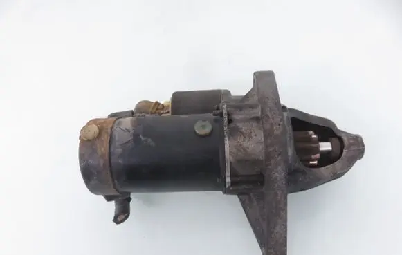 Honda Civic Starter motor D6RA91