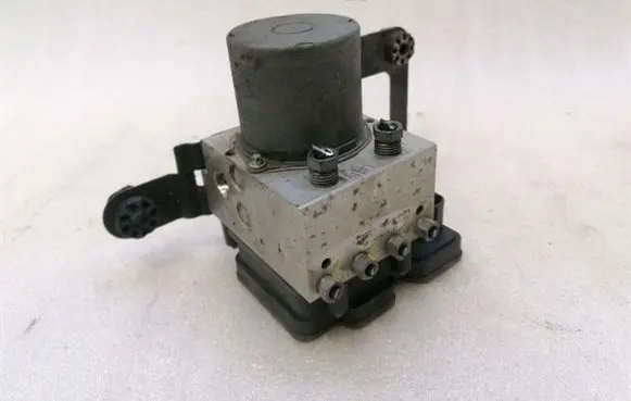 Land Rover Range Rover Sport L494 ABS Pump GPLA14F447AC