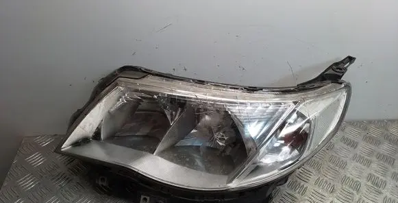 Subaru Forester SH Headlight/headlamp