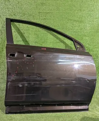 Toyota RAV 4 (XA40) Front door 