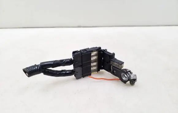 Infiniti FX Positive cable (battery)
