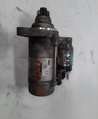 Volkswagen Golf VII Starter motor 02Z911024B