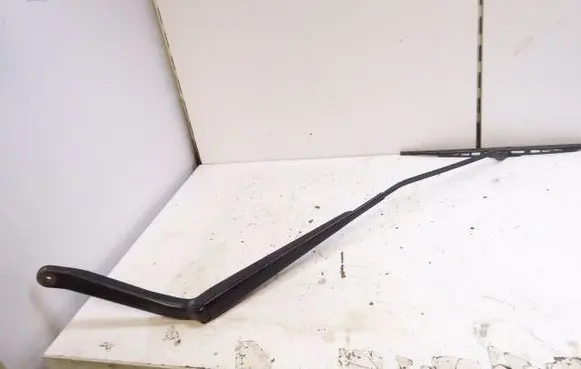 Ford Fusion Front wiper blade arm 2N11-17526-BB