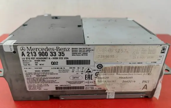 Mercedes-Benz E W213 Navigation unit CD/DVD player A2139003335