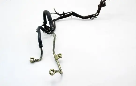 Mazda 323 Fuel line pipe RF3FRPP