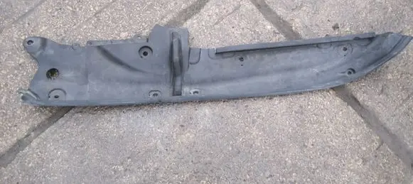 BMW 7 G11 G12 Engine compartment rubber 51767347399 7347399