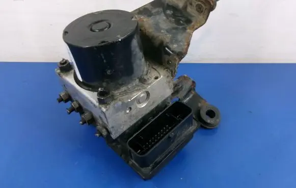 Seat Ibiza III (6L) ABS Pump 6Q0614117S