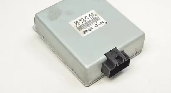 Hyundai ix35 Trunk lid opening control unit 953002Y000