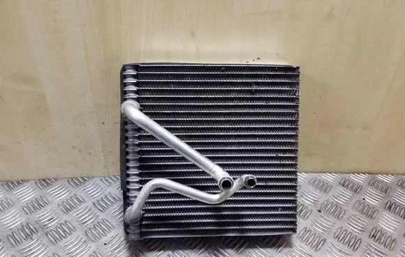Air conditioning (A/C) radiator (interior)