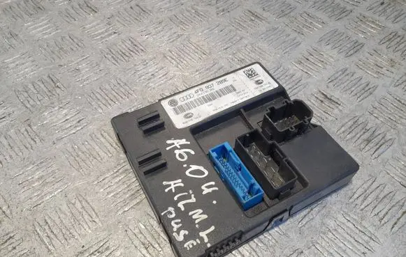 Audi A6 S6 C6 4F Comfort/convenience module 4F0907289E 5DK00876226 4F0907289A