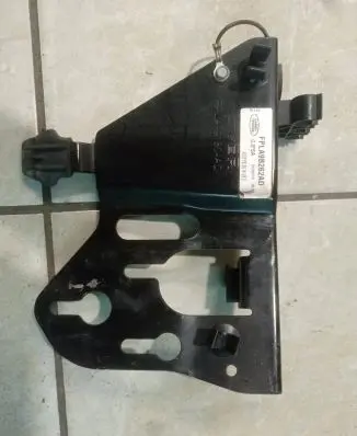 Land Rover Range Rover L405 Fuel filter bracket/mount holder FPLA9180AD FPLA9B262AD GJFSA