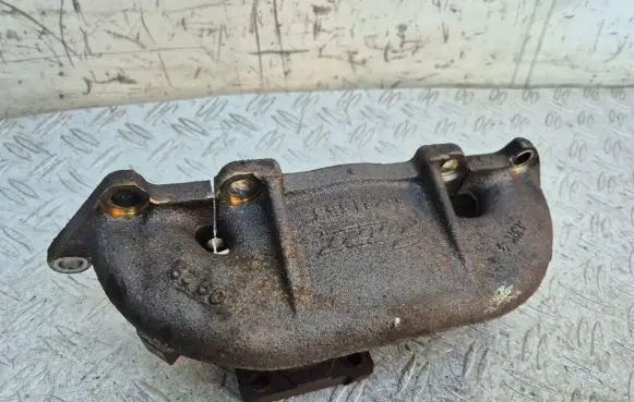 Alfa Romeo Giulietta Exhaust manifold 55221553