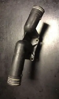 Thermostat/thermostat housing