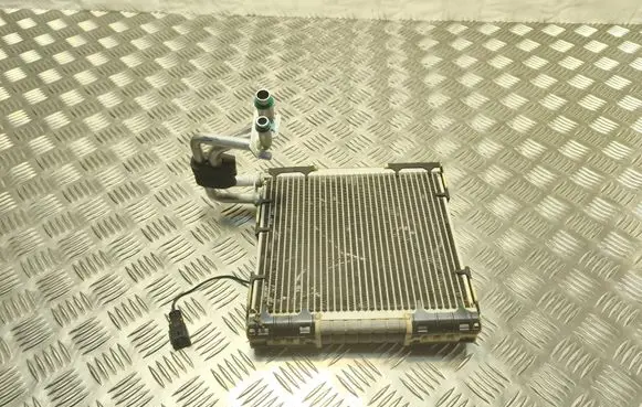 Air conditioning (A/C) radiator (interior)